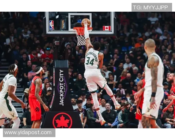 雷霆战胜雄鹿迎来三连胜亚历山大贡献31分8助攻字母哥三双无力回天 雷霆战胜雄鹿迎来三连胜亚历山大贡献31分8助攻字母哥三双无力回天