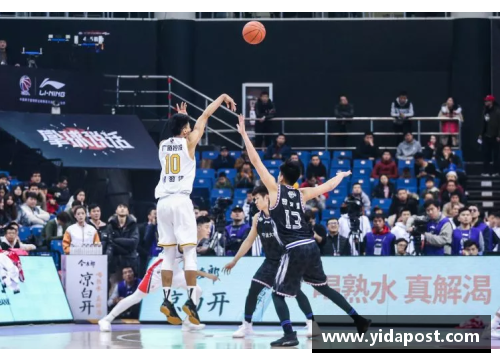 篮球发球员：策动比赛序幕